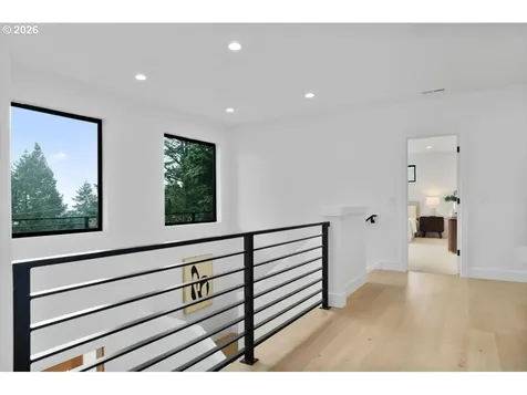 3215 SW Sherwood Place Portland OR 97201