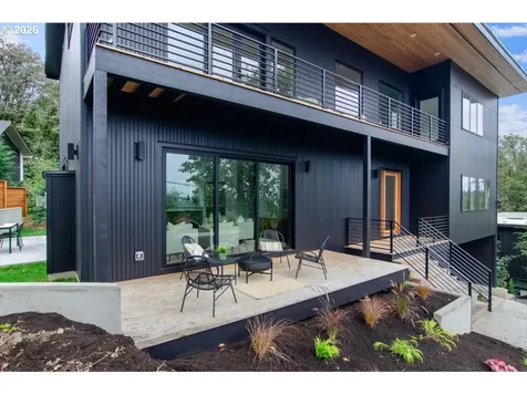 3215 SW Sherwood Place Portland OR 97201