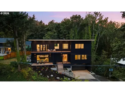 3215 SW Sherwood Place Portland OR 97201