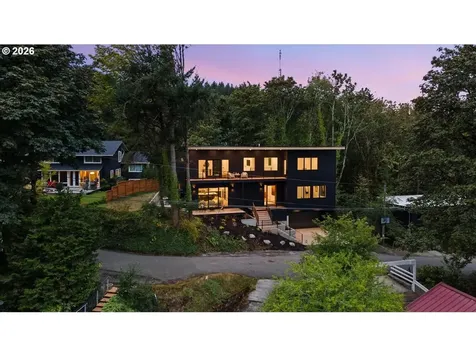 3215 SW Sherwood Place Portland OR 97201