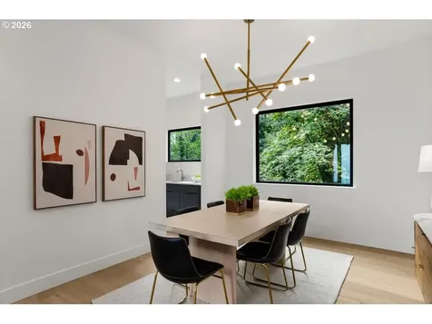 3215 SW Sherwood Place Portland OR 97201