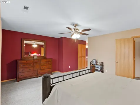 311 NW 147th Circle Vancouver WA 98685