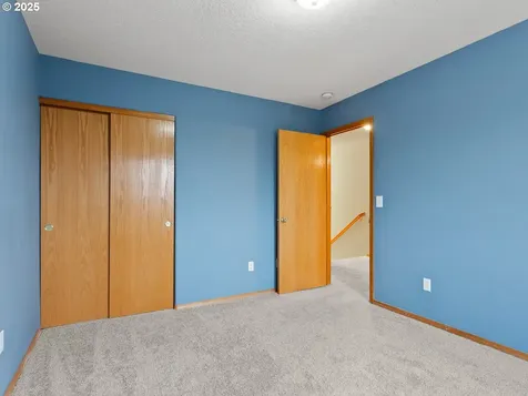 311 NW 147th Circle Vancouver WA 98685