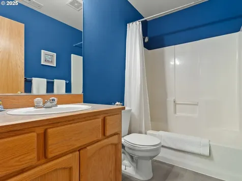 311 NW 147th Circle Vancouver WA 98685