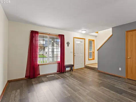 311 NW 147th Circle Vancouver WA 98685
