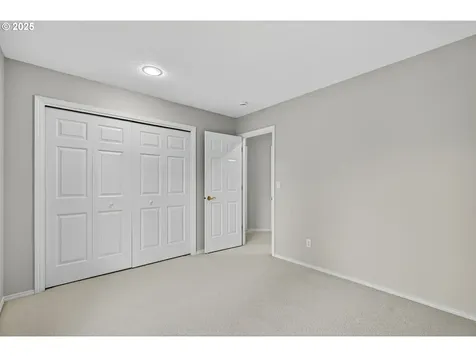 6889 SW Hollybrook Court Wilsonville OR 97070