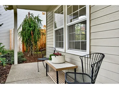 6889 SW Hollybrook Court Wilsonville OR 97070