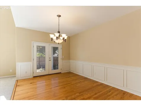 2709 N Holiday Lane Newberg OR 97132