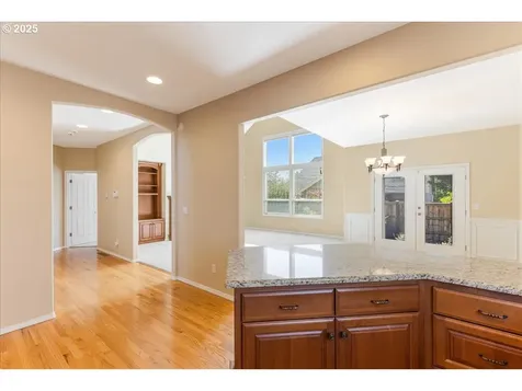 2709 N Holiday Lane Newberg OR 97132