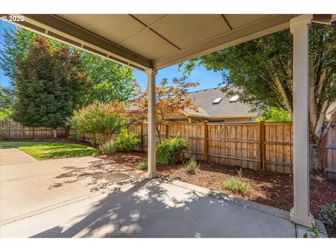 2709 N Holiday Lane Newberg OR 97132