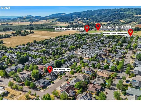 2709 N Holiday Lane Newberg OR 97132