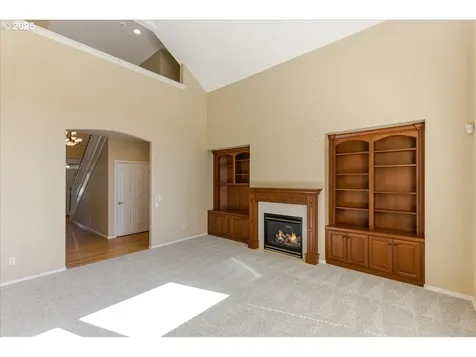 2709 N Holiday Lane Newberg OR 97132