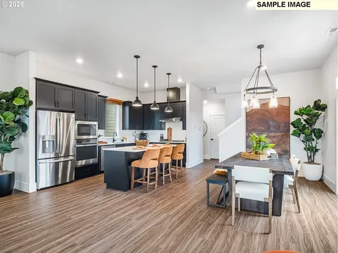 16894 SW Cairn Lane King City OR 97140