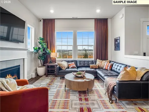 16894 SW Cairn Lane King City OR 97140