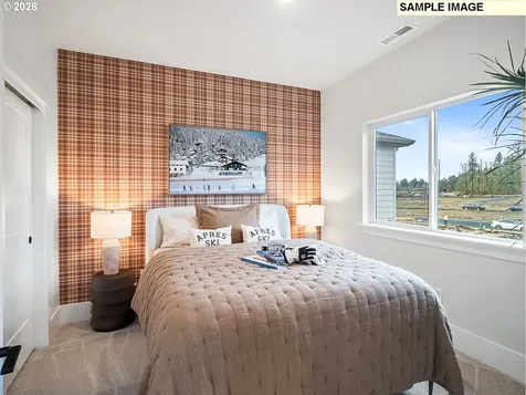 16894 SW Cairn Lane King City OR 97140