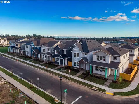 16894 SW Cairn Lane King City OR 97140