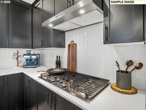 16894 SW Cairn Lane King City OR 97140