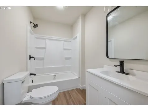 288 21st Avenue Longview WA 98632