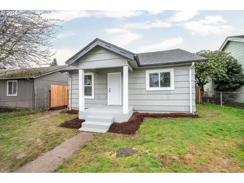 288 21st Avenue Longview WA 98632