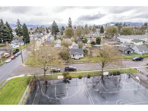 288 21st Avenue Longview WA 98632