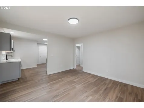 288 21st Avenue Longview WA 98632