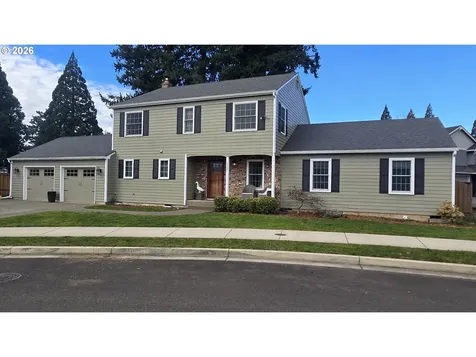 1555 S Evergreen Street Canby OR 97013