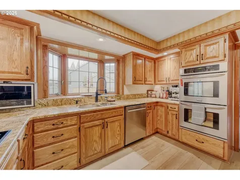 1555 S Evergreen Street Canby OR 97013