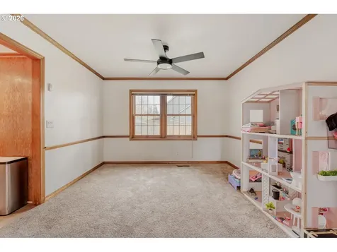 1555 S Evergreen Street Canby OR 97013