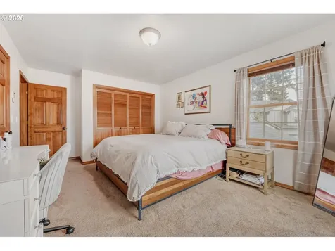 1555 S Evergreen Street Canby OR 97013