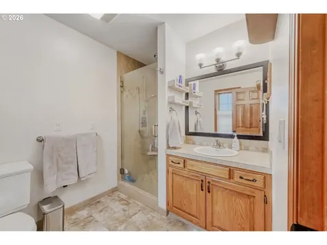 1555 S Evergreen Street Canby OR 97013