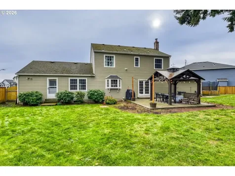1555 S Evergreen Street Canby OR 97013