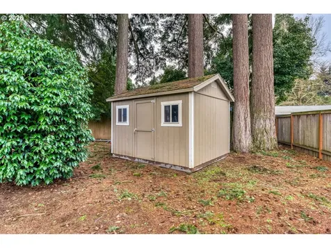 1555 S Evergreen Street Canby OR 97013