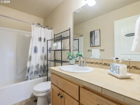 14696 Catalpa Way Oregon City OR 97045