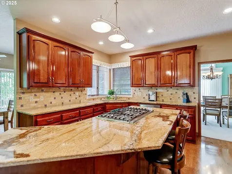 2061 Bay Meadows Drive West Linn OR 97068