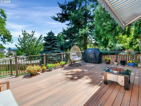 2061 Bay Meadows Drive West Linn OR 97068