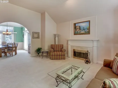 2061 Bay Meadows Drive West Linn OR 97068