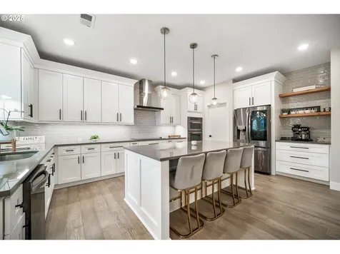 1812 N 4th Way Ridgefield WA 98642