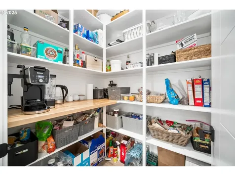 1812 N 4th Way Ridgefield WA 98642