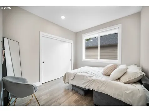 1812 N 4th Way Ridgefield WA 98642