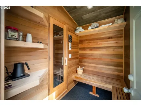 1812 N 4th Way Ridgefield WA 98642