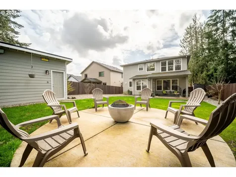 1812 N 4th Way Ridgefield WA 98642