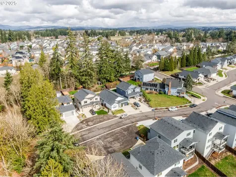 1812 N 4th Way Ridgefield WA 98642