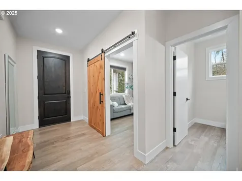 1812 N 4th Way Ridgefield WA 98642