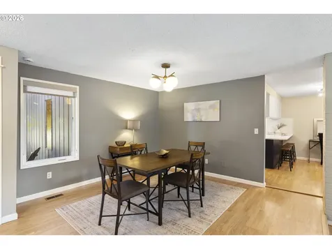 8820 SW Nisqually Court Tualatin OR 97062