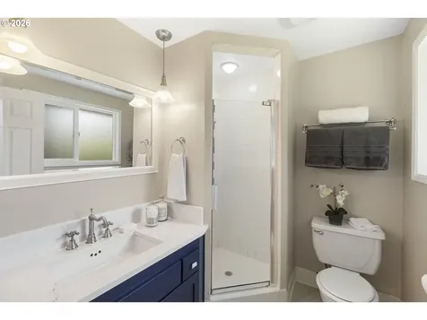 8820 SW Nisqually Court Tualatin OR 97062