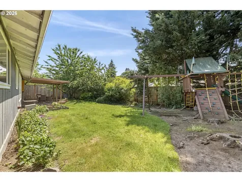 8820 SW Nisqually Court Tualatin OR 97062