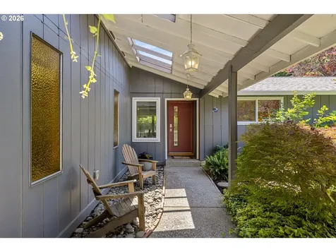 8820 SW Nisqually Court Tualatin OR 97062