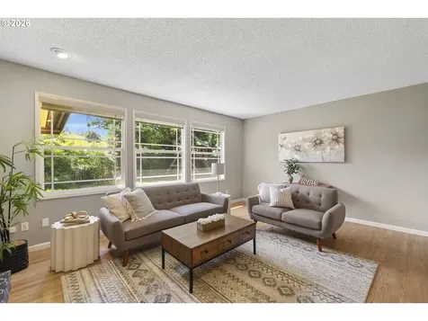 8820 SW Nisqually Court Tualatin OR 97062