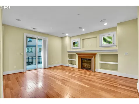 10441 SW Windwood Way Portland OR 97225
