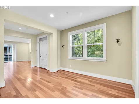 10441 SW Windwood Way Portland OR 97225